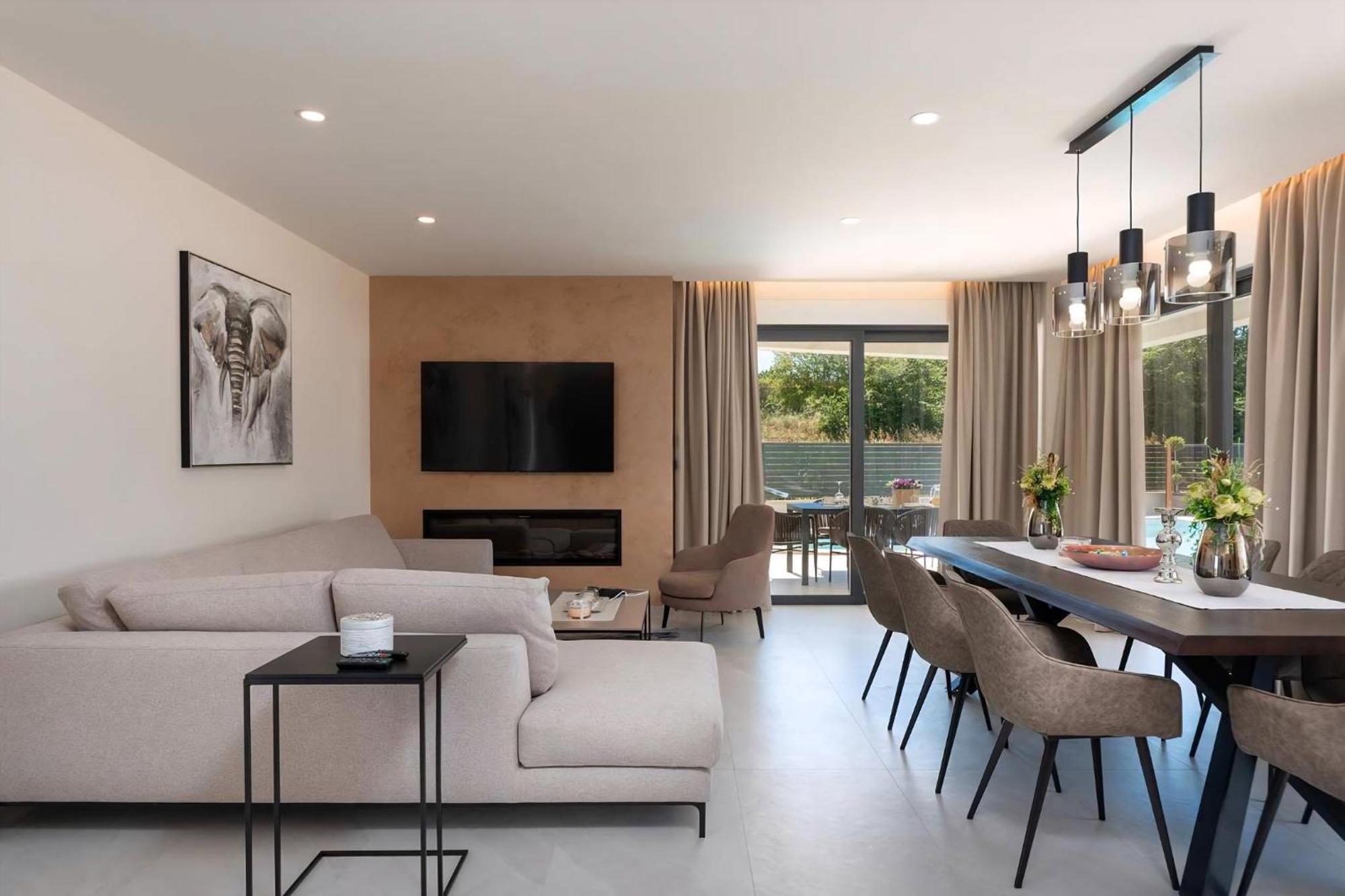 Luxurioese Villa Perla Mit Pool Und Jacuzzi Πόρετς Εξωτερικό φωτογραφία